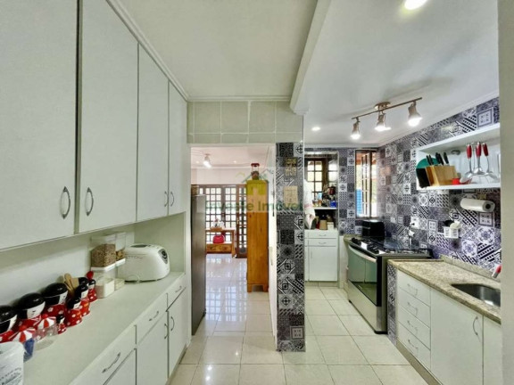 Imagem Casa de Condomínio com 3 Quartos à Venda, 280 m² em Granja Viana - Carapicuíba Imagem Casa de Condomínio com 3 Quartos à Venda, 280 m² em Granja Viana - Carapicuíba