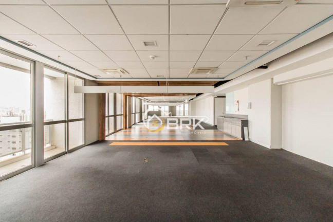 Imagem Sala Comercial à Venda ou Locação, 873 m² em Vila Mariana - São Paulo Imagem Sala Comercial à Venda ou Locação, 873 m² em Vila Mariana - São Paulo