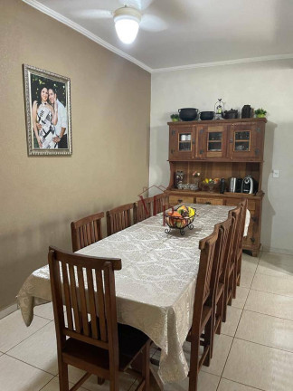 Imagem Sobrado com 3 Quartos à Venda, 500 m² em Centro - Riolândia