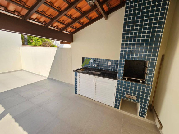 Imagem Casa de Condomínio com 3 Quartos à Venda, 129 m²