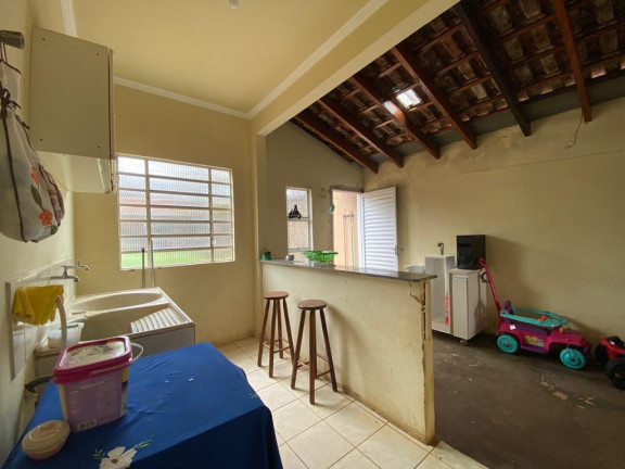 Imagem Casa com 3 Quartos à Venda, 146 m² em Vila Santo Amaro - Campo Grande Imagem Casa com 3 Quartos à Venda, 146 m² em Vila Santo Amaro - Campo Grande