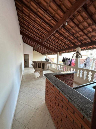 Imagem Sobrado com 3 Quartos à Venda, 147 m² em Tupi - Praia Grande