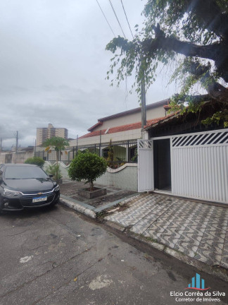 Casa com 5 Quartos à Venda, 219 m² em Caiçara - Praia Grande