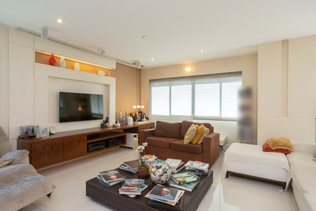 Foto do imóvel Apartamento com 4 Quartos à Venda, 235 m² em Aclimação - São Paulo