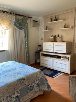 Imagem Casa com 3 Quartos à Venda, 360 m² em Jardim Matilde - Ourinhos Imagem Casa com 3 Quartos à Venda, 360 m² em Jardim Matilde - Ourinhos