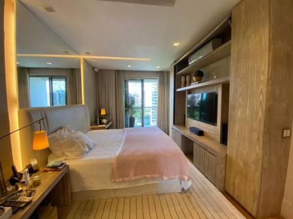Imagem Apartamento com 4 Quartos à Venda, 301 m² em Barra Da Tijuca - Rio De Janeiro