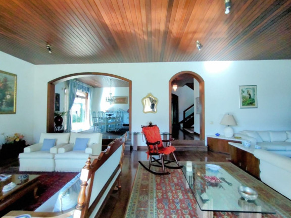 Imagem Casa com 7 Quartos à Venda, 800 m² em Alto - Teresópolis Imagem Casa com 7 Quartos à Venda, 800 m² em Alto - Teresópolis