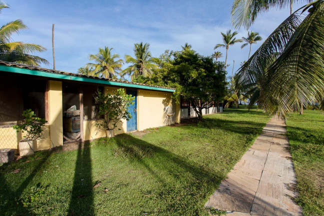 Imagem Casa com 6 Quartos à Venda, 8.000 m² em Busca Vida - Camaçari
