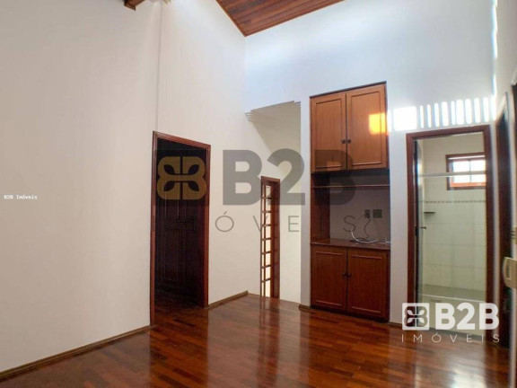 Imagem Casa com 3 Quartos à Venda, 300 m² em Jardim Estoril Iv - Bauru Imagem Casa com 3 Quartos à Venda, 300 m² em Jardim Estoril Iv - Bauru