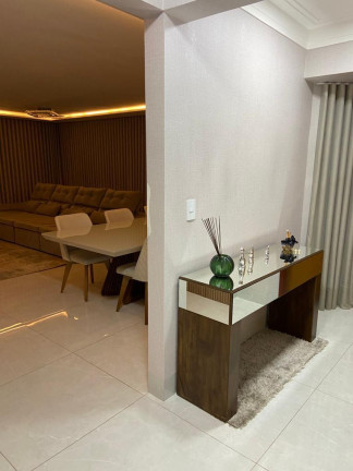 Imagem Apartamento à Venda, 420 m² em Zona V - Umuarama