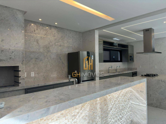 Imagem Sobrado com 6 Quartos à Venda, 332 m² em Setor Central - Goiânia