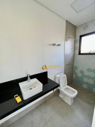 Casa com 3 Quartos à Venda, 200 m² em Residencial Cinco (alphaville) - Santana De Parnaíba