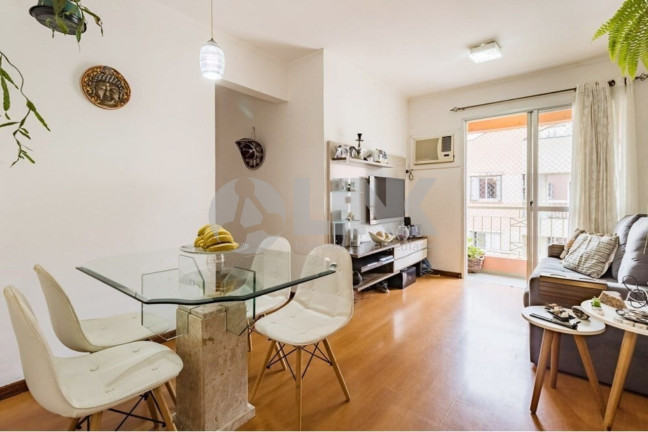 Apartamento com 2 Quartos à Venda, 58 m² em Jardim Carvalho - Porto Alegre