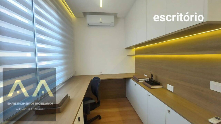 Imagem Casa com 4 Quartos à Venda, 513 m² em Alphaville - Santana De Parnaíba Imagem Casa com 4 Quartos à Venda, 513 m² em Alphaville - Santana De Parnaíba