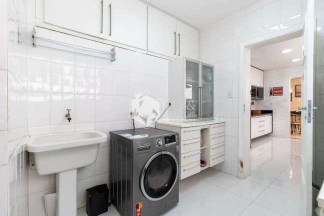 Imagem Apartamento com 3 Quartos à Venda, 224 m² em Jardim Paulista - São Paulo Imagem Apartamento com 3 Quartos à Venda, 224 m² em Jardim Paulista - São Paulo