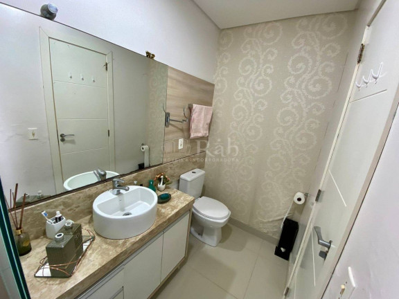 Imagem Apartamento com 3 Quartos à Venda, 110 m² em Meia Praia - Itapema Imagem Apartamento com 3 Quartos à Venda, 110 m² em Meia Praia - Itapema