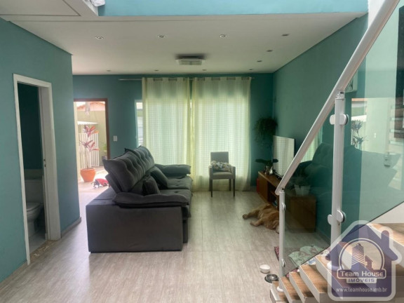 Imagem Sobrado com 3 Quartos à Venda, 236 m² em Parque Do Colégio - Suzano
