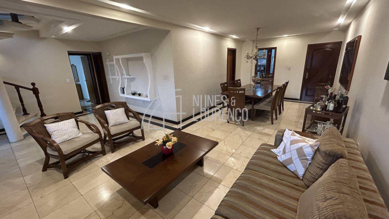 Apartamento com 4 Quartos à Venda, 450 m² em Canto Do Forte - Praia Grande