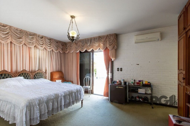 Imagem Casa com 3 Quartos à Venda, 580 m² em Santa Tereza - Porto Alegre Imagem Casa com 3 Quartos à Venda, 580 m² em Santa Tereza - Porto Alegre
