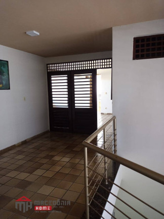 Imagem Casa com 6 Quartos à Venda, 376 m² em Manaíra - João Pessoa Imagem Casa com 6 Quartos à Venda, 376 m² em Manaíra - João Pessoa