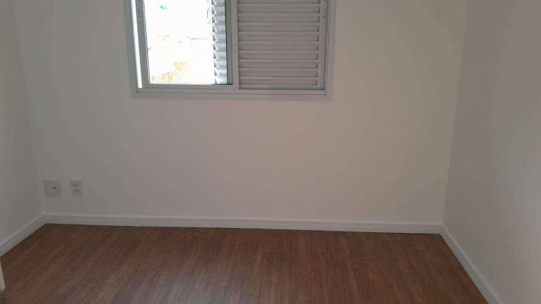 Imagem Apartamento com 2 Quartos à Venda, 60 m² em Jardim Tupanci - Barueri