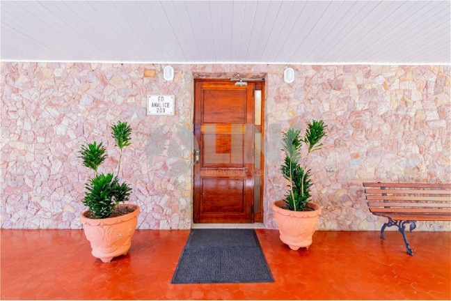 Imagem Apartamento com 1 Quarto à Venda, 42 m² em Menino Deus - Porto Alegre Imagem Apartamento com 1 Quarto à Venda, 42 m² em Menino Deus - Porto Alegre
