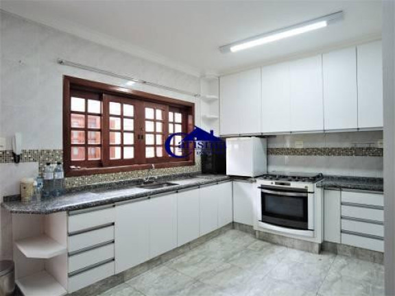 Imagem Sobrado com 3 Quartos para Alugar, 209 m² em Vila Camilópolis - Santo André