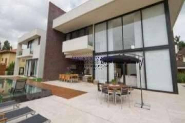 Imagem Casa com 5 Quartos à Venda, 2.100 m² em Alpha Zero - Barueri Imagem Casa com 5 Quartos à Venda, 2.100 m² em Alpha Zero - Barueri
