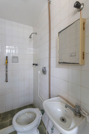 Imagem Imóvel com 2 Quartos à Venda, 120 m² em Copacabana - Rio De Janeiro Imagem Imóvel com 2 Quartos à Venda, 120 m² em Copacabana - Rio De Janeiro