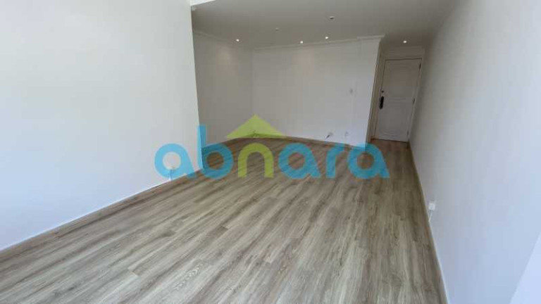 Imagem Apartamento com 3 Quartos à Venda, 90 m² em Copacabana - Rio De Janeiro Imagem Apartamento com 3 Quartos à Venda, 90 m² em Copacabana - Rio De Janeiro
