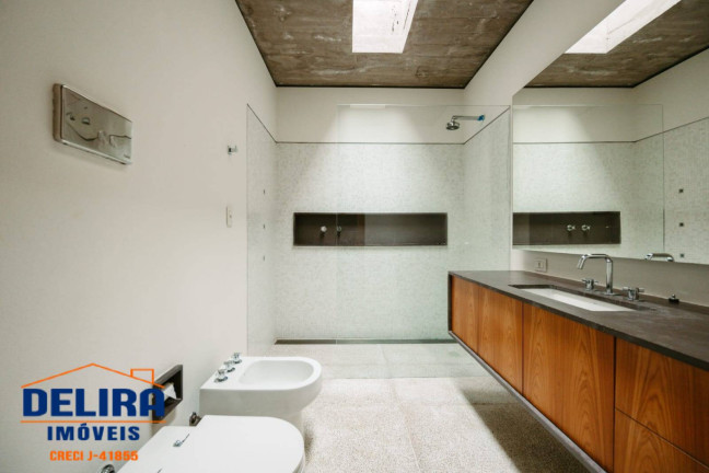 Imagem Casa com 7 Quartos à Venda, 6 m² em Jardim Maristela - Atibaia Imagem Casa com 7 Quartos à Venda, 6 m² em Jardim Maristela - Atibaia