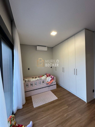 Imagem Casa com 4 Quartos à Venda, 212 m² em Centro - Jacareí Imagem Casa com 4 Quartos à Venda, 212 m² em Centro - Jacareí