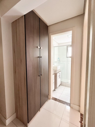 Imagem Apartamento com 3 Quartos à Venda, 92 m² em Auxiliadora - Porto Alegre Imagem Apartamento com 3 Quartos à Venda, 92 m² em Auxiliadora - Porto Alegre