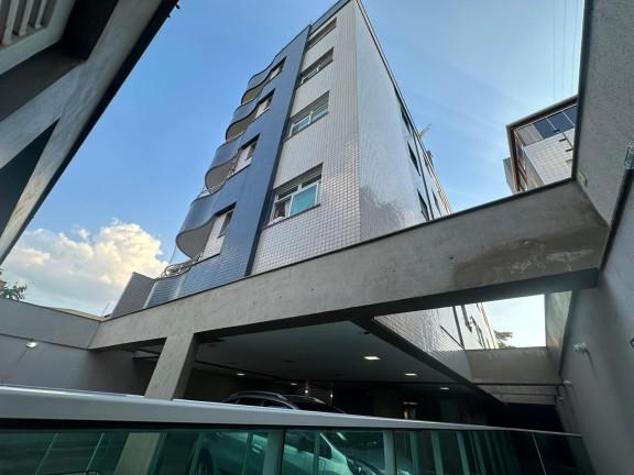Apartamento com 3 Quartos à Venda, 82 m² em Cabral - Contagem