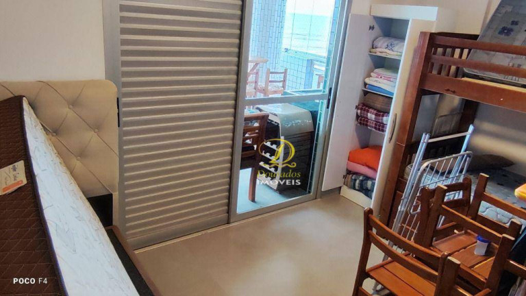Imagem Apartamento com 2 Quartos à Venda,  em Caiçara - Praia Grande