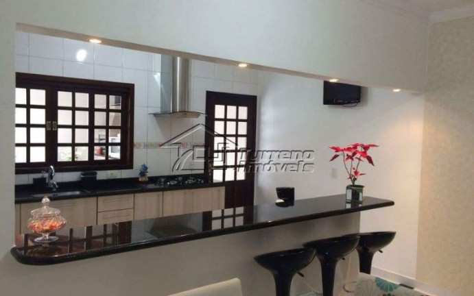 Imagem Casa com 3 Quartos à Venda, 185 m² em Centro - São José Dos Campos Imagem Casa com 3 Quartos à Venda, 185 m² em Centro - São José Dos Campos
