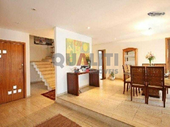 Imagem Sobrado com 6 Quartos à Venda, 600 m² em Moema - São Paulo Imagem Sobrado com 6 Quartos à Venda, 600 m² em Moema - São Paulo