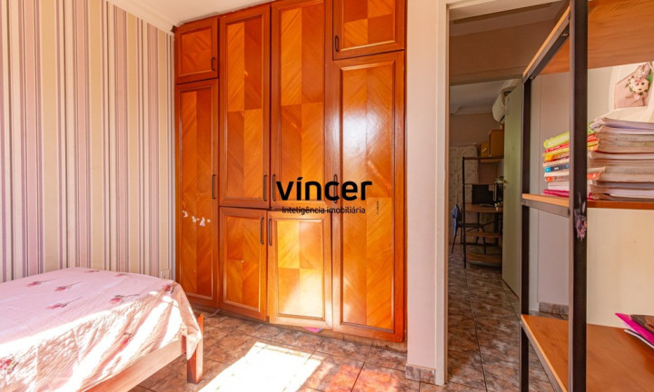Imagem Casa com 3 Quartos à Venda, 186 m² em Goiânia 2 - Goiânia