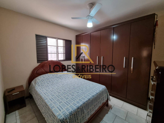 Imagem Casa com 2 Quartos à Venda, 125 m² em Jardim Chácara Dos Pinheiros - Botucatu