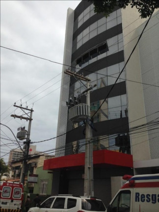 Imóvel para Alugar, 300 m² em Centro - Macaé