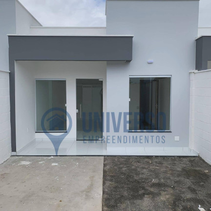 Casa com 2 Quartos à Venda, 141 m² em Asa Branca - Feira De Santana