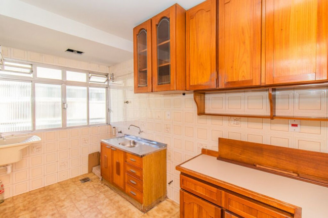 Imagem Apartamento com 2 Quartos à Venda, 58 m² em Vila Ipiranga - Porto Alegre