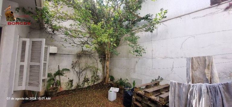 Imagem Casa com 4 Quartos à Venda, 214 m² em Vila Nova Conceição - São Paulo