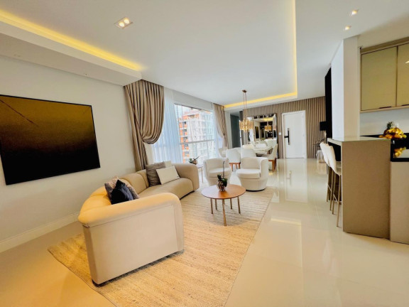 Imagem Apartamento com 4 Quartos à Venda, 237 m² em Pioneiros - Balneário Camboriú Imagem Apartamento com 4 Quartos à Venda, 237 m² em Pioneiros - Balneário Camboriú