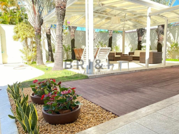 Imagem Casa com 5 Quartos à Venda, 700 m² em Barra Da Tijuca - Rio De Janeiro Imagem Casa com 5 Quartos à Venda, 700 m² em Barra Da Tijuca - Rio De Janeiro