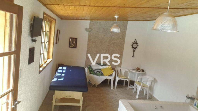 Imagem Edifício Residencial com 12 Quartos à Venda, 1.680 m² em Quebra Frascos - Teresópolis Imagem Edifício Residencial com 12 Quartos à Venda, 1.680 m² em Quebra Frascos - Teresópolis