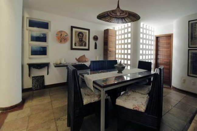 Imagem Casa com 5 Quartos à Venda, 200 m² em Vilas Do Atlântico - Lauro De Freitas Imagem Casa com 5 Quartos à Venda, 200 m² em Vilas Do Atlântico - Lauro De Freitas