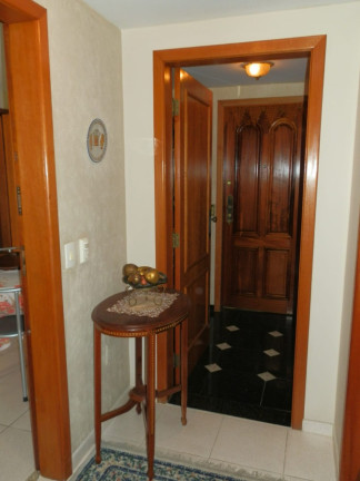 Imagem Apartamento com 2 Quartos à Venda, 250 m² em Icaraí - Niterói