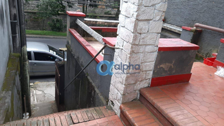 Imagem Casa com 8 Quartos à Venda, 280 m² em Centro - Petrópolis Imagem Casa com 8 Quartos à Venda, 280 m² em Centro - Petrópolis