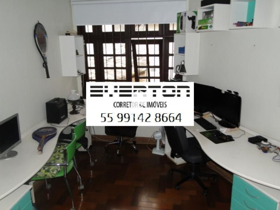Imagem Casa com 4 Quartos à Venda, 330 m² em São José - Santa Maria